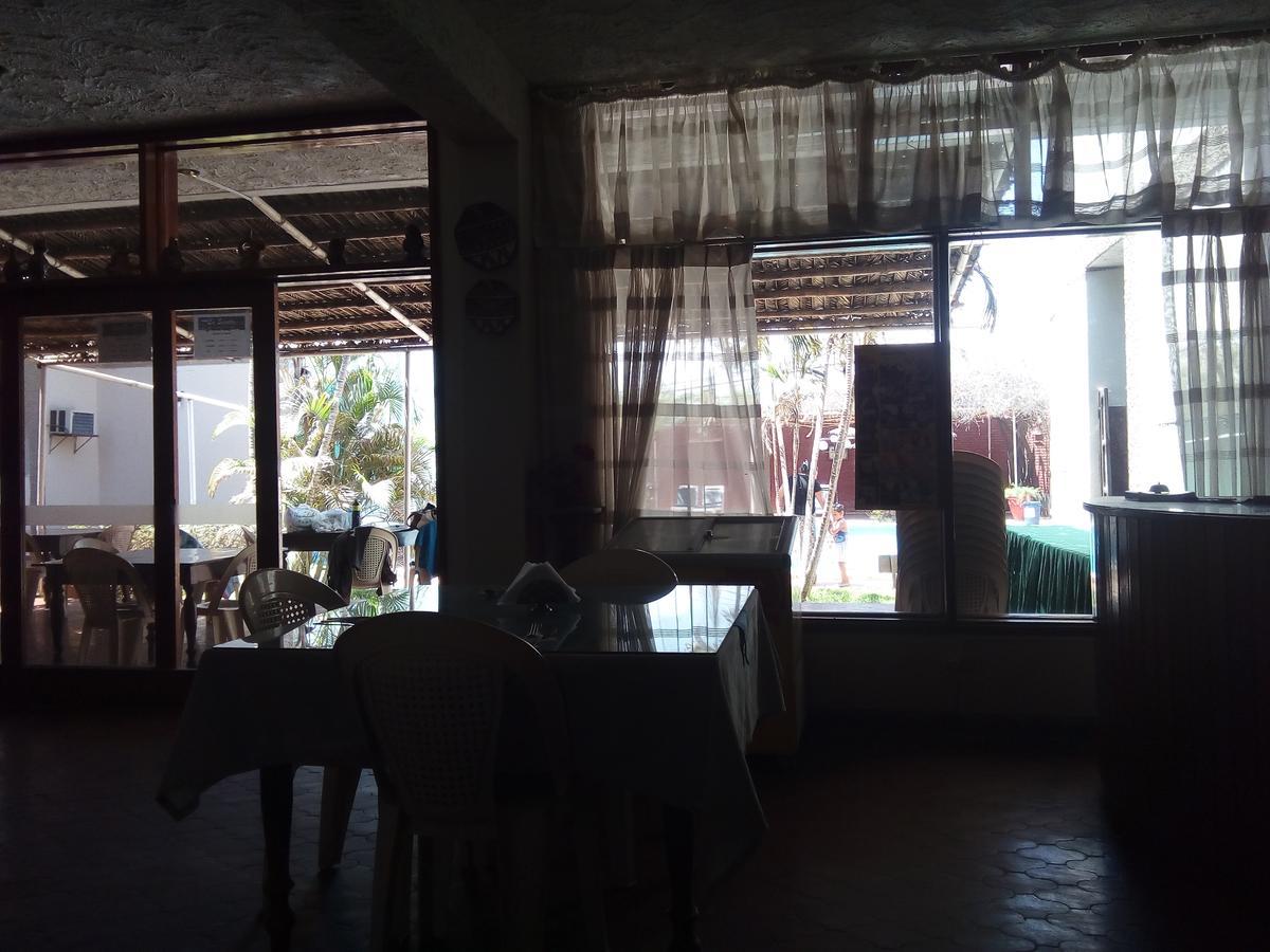 Hotel La Siesta Sullana Kültér fotó